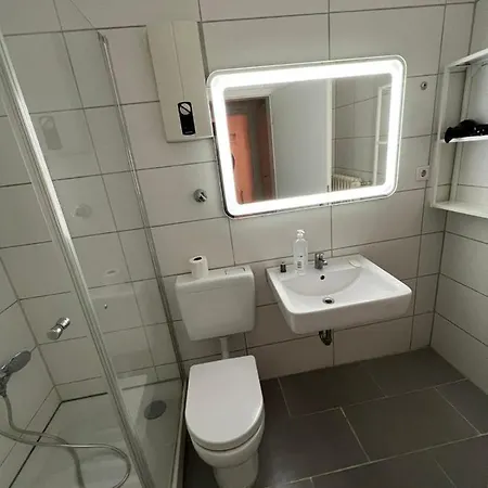 Apartment Zentral Gelegene In Fuer Bis Zu 5 Personen