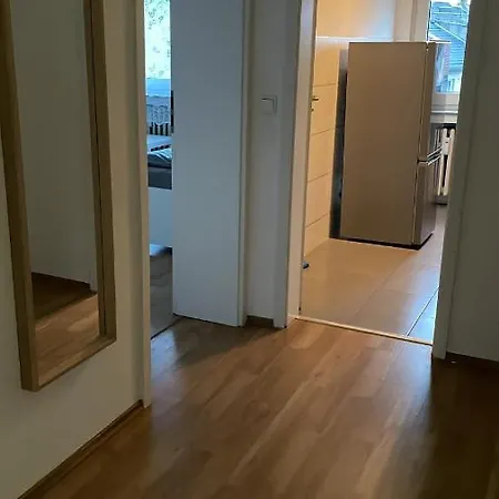 Zentral Gelegene In Fuer Bis Zu 5 Personen Gelsenkirchen