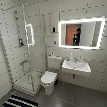 Zentral Gelegene In Fuer Bis Zu 5 Personen Apartment Gelsenkirchen