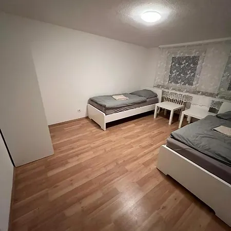 Zentral Gelegene In Fuer Bis Zu 5 Personen Gelsenkirchen