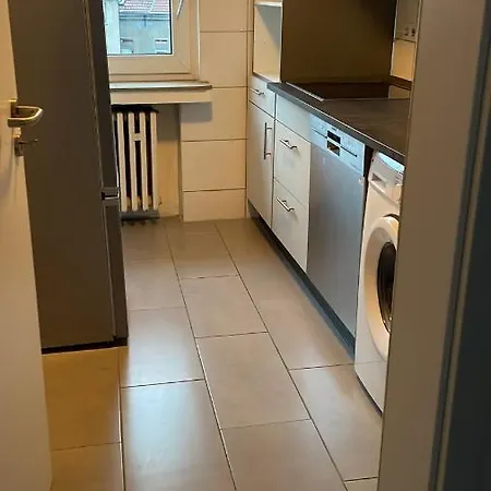 Apartment Zentral Gelegene In Fuer Bis Zu 5 Personen Gelsenkirchen