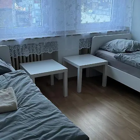 Apartment Zentral Gelegene In Fuer Bis Zu 5 Personen *