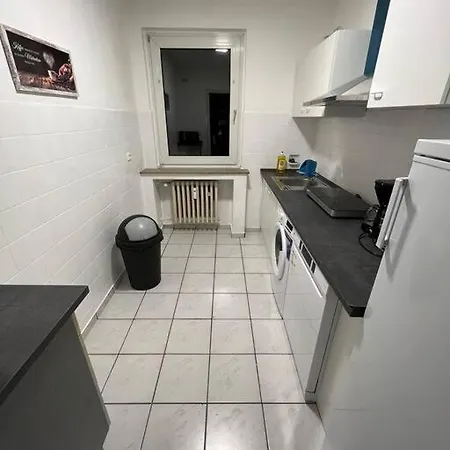 Apartment Zentral Gelegene In Fuer Bis Zu 5 Personen *