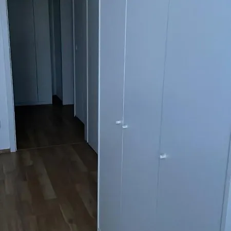Zentral Gelegene In Fuer Bis Zu 5 Personen * Gelsenkirchen