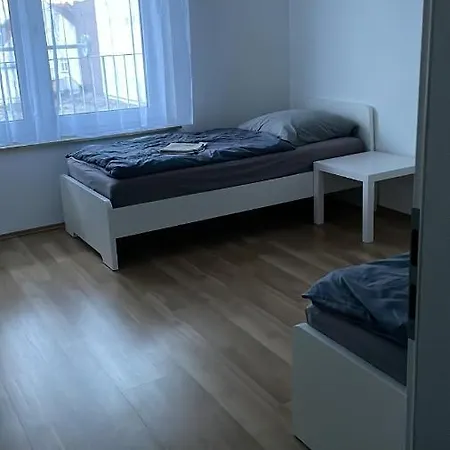 Zentral Gelegene In Fuer Bis Zu 5 Personen Apartment