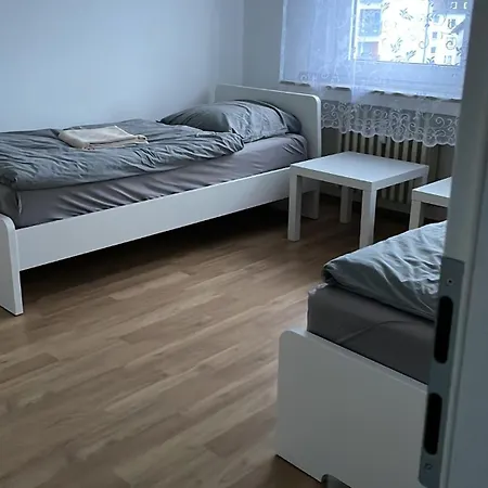 Zentral Gelegene In Fuer Bis Zu 5 Personen *